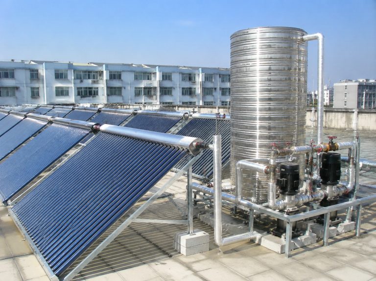 红谷滩区商用大容量真空管太阳能热水系统